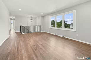 180 Country Hill Dr, West Haven, CT 06516 - Photo 3