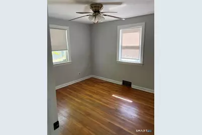 114 White Oak Avenue, Plainville, CT 06062 - Photo 9