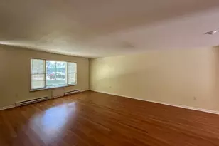 19 Surrey Ln, Torrington, CT 06790 - Photo 5