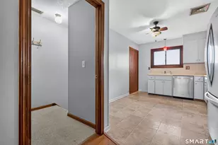 1104 Summer Hill Dr, South Windsor, CT 06074 - Photo 3