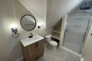 37 George St, Bristol, CT 06010 - Photo 7
