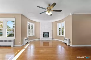 23 Frank St, Trumbull, CT 06611 - Photo 5
