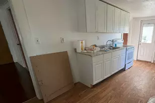 9 Maple St, Stafford, CT 06076 - Photo 5