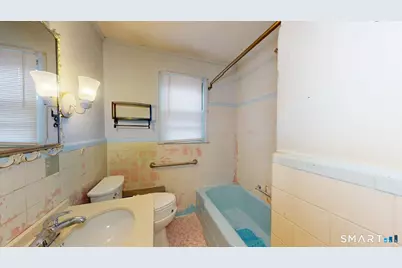 35 Sunset Street, New London, CT 06320 - Photo 11