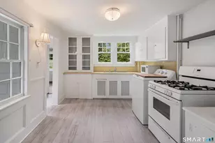 40 Ogden Rd, New Canaan, CT 06840 - Photo 9
