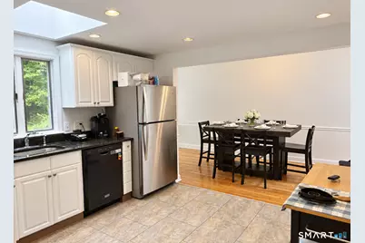 46 Appleblossom Lane, Newtown, CT 06470 - Photo 5