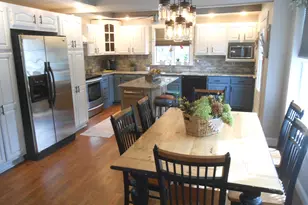 13 Burritt Pl, Naugatuck, CT 06770 - Photo 9