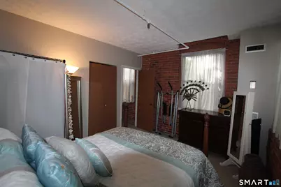 222 Williams Street East #209 A, Glastonbury, CT 06033 - Photo 5