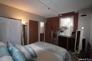222 Williams St E, Glastonbury, CT 06033 - Photo 5