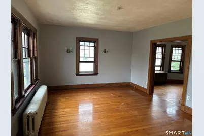 35 Woodmere Road, West Hartford, CT 06119 - Photo 3