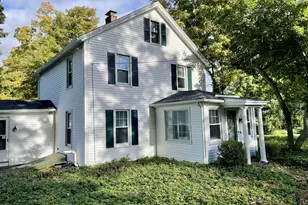 86 Main St, Newtown, CT 06470 - Photo 3