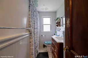 286 Sylvan St, Bridgeport, CT 06606 - Photo 17