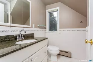 42 Woodledge Rd, Stamford, CT 06907 - Photo 23