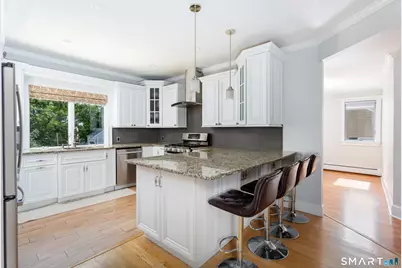 42 Woodledge Road, Stamford, CT 06907 - Photo 5