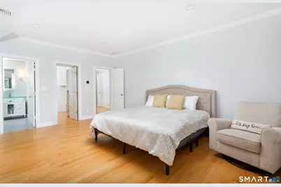 42 Woodledge Road, Stamford, CT 06907 - Photo 15