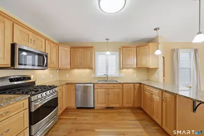 64 Hawthorne Street, West Haven, CT 06516 - Photo 17