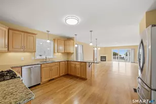 64 Hawthorne St, West Haven, CT 06516 - Photo 17