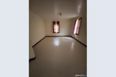 30 Ward Street, Waterbury, CT 06704 - Photo 9