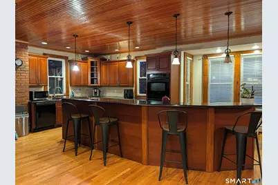 46 Florence Avenue, New Haven, CT 06513 - Photo 3