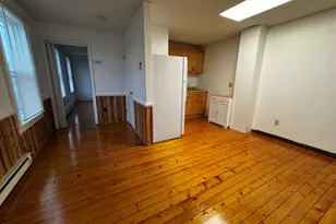 104 High St, Enfield, CT 06082 - Photo 7