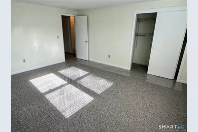 15 Meadowrue Drive #15, Glastonbury, CT 06033 - Photo 9