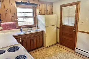 16 Bernside Dr, Bristol, CT 06010 - Photo 5