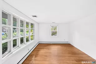 31 Dydo Dr, Montville, CT 06382 - Photo 5