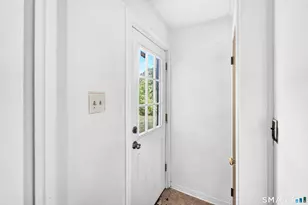 31 Dydo Dr, Montville, CT 06382 - Photo 19
