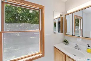 11 Lochdale Dr, Montville, CT 06370 - Photo 27