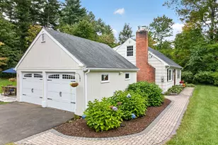 21 Ichabod Rd, Simsbury, CT 06070 - Photo 3