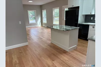 7 Pickney Avenue, Plainville, CT 06062 - Photo 7