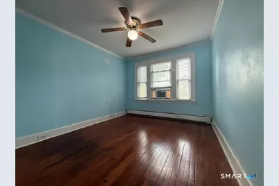 1031 Lindley Street, Bridgeport, CT 06606 - Photo 13