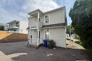 1031 Lindley St, Bridgeport, CT 06606 - Photo 5