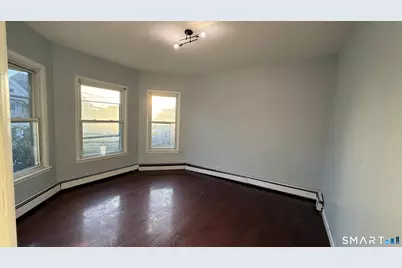 242 Madison Avenue, Bridgeport, CT 06604 - Photo 11