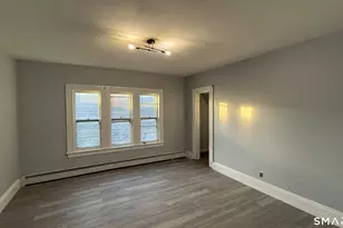 242 Madison Ave, Bridgeport, CT 06604 - Photo 5