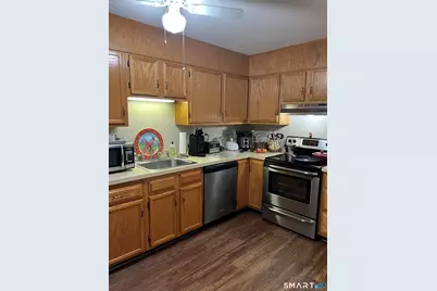 216 Quinnipiac Avenue #213, North Haven, CT 06473 - Photo 9