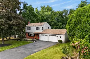 71 Brewster Rd, Enfield, CT 06082 - Photo 1