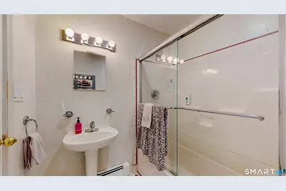 22 Oriole Drive, Norwalk, CT 06851 - Photo 23