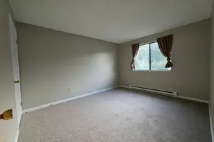 1448 Meriden Rd, Waterbury, CT 06705 - Photo 23