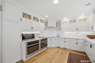 53 Country Club Rd, Darien, CT 06820 - Photo 17