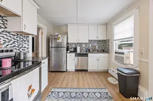 198 Washington St, Wallingford, CT 06492 - Photo 15