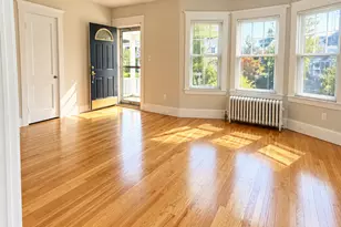438 Main St, West Haven, CT 06516 - Photo 3