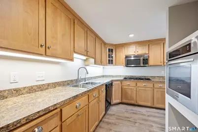 247 North Main Street #B, Southington, CT 06489 - Photo 9