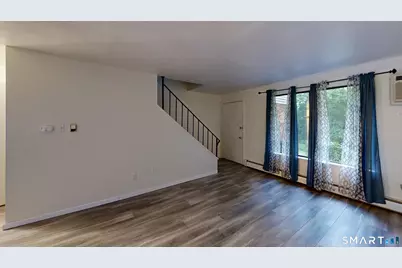 839 Blackstone Village #839, Meriden, CT 06450 - Photo 5