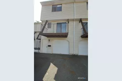 839 Blackstone Village #839, Meriden, CT 06450 - Photo 3