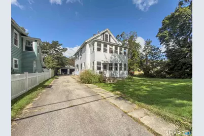 72 Roosevelt Avenue, Norwich, CT 06360 - Photo 1