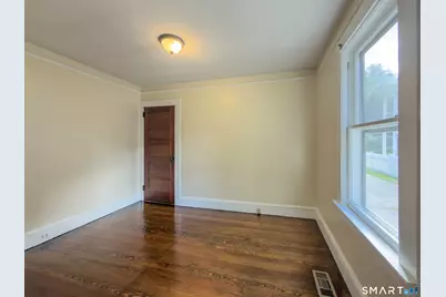 72 Roosevelt Avenue, Norwich, CT 06360 - Photo 15