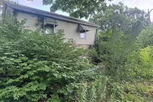 153 Main St, Middlefield, CT 06481 - Photo 3