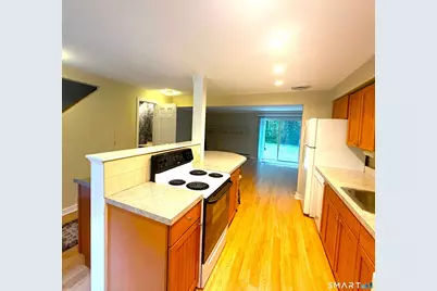 391 Main Street #207, Deep River, CT 06417 - Photo 3