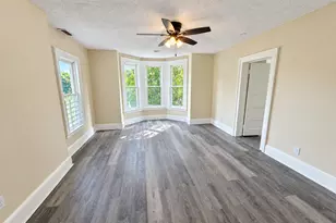 7 Rockwood Ave, Ansonia, CT 06401 - Photo 1